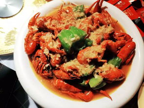 好刺激的徐州龍蝦大戰(zhàn) 國寶級(jí)大師坐鎮(zhèn)挑戰(zhàn)2000㎡網(wǎng)紅龍蝦工廠龍蝦調(diào)料